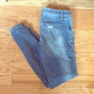 Liz Lange side panel maternity skinnies.